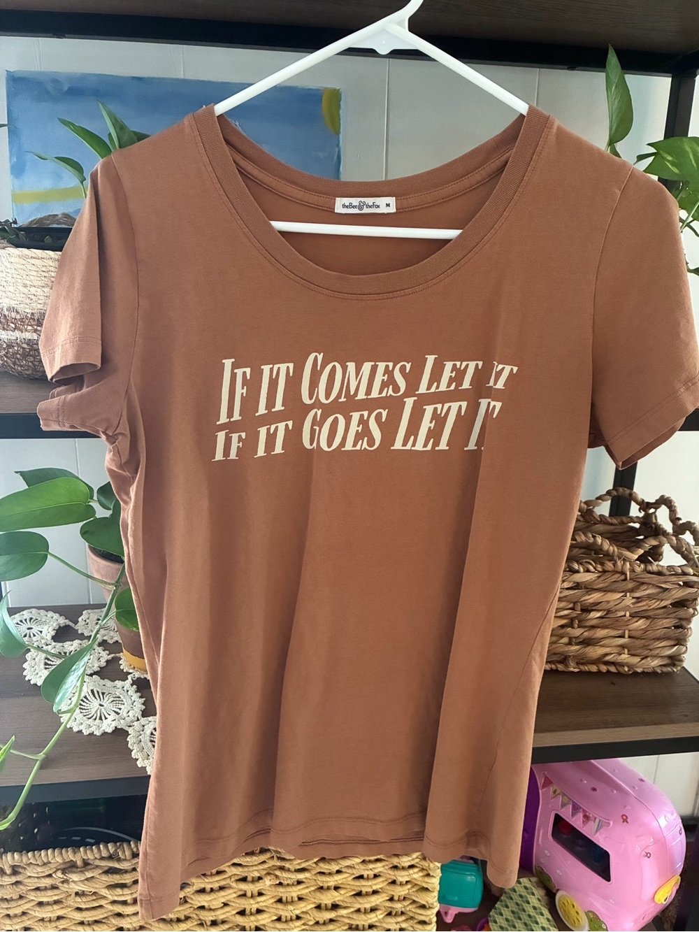 The bee & the fox Brown Short-Sleeve Graphic Tee with Cream Text